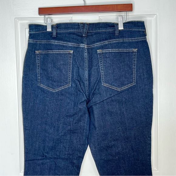 Duluth Trading Co. Daily Denim Bootcut Jeans 14x31 - Picture 5 of 6